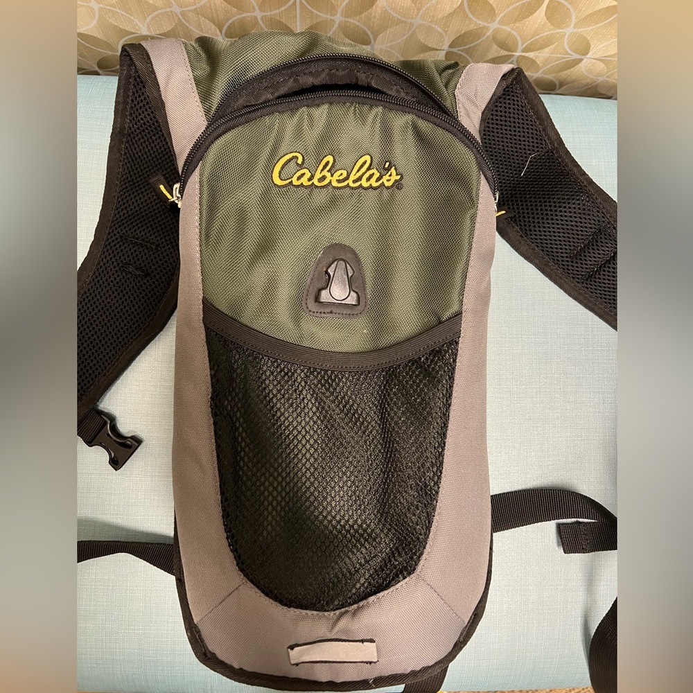 Cabela's Olive and Black 2L hydration Backpack. (No water bag)